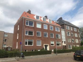 Dakpannen vervangen appartementencomplex in Antwerpen