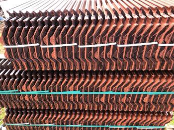 In Gent een dakrenovatie uitgevoerd Nelskamp f12 dakpannen gelegd