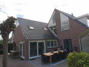 In Brugge dakpannen vervangen voor de F-12-U-serie van Nelskamp