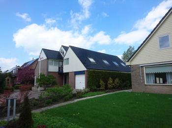 In Brugge dakpannen vervangen voor de F-12-U-serie van Nelskamp